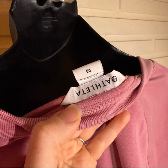 Athleta Pink Seasoft Scoop Neck Athletic Sweatshirt, Women’s Size Medium - Picture 6 of 8